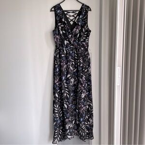 💗 RICKI’S Elegant Black Floral Maxi Dress